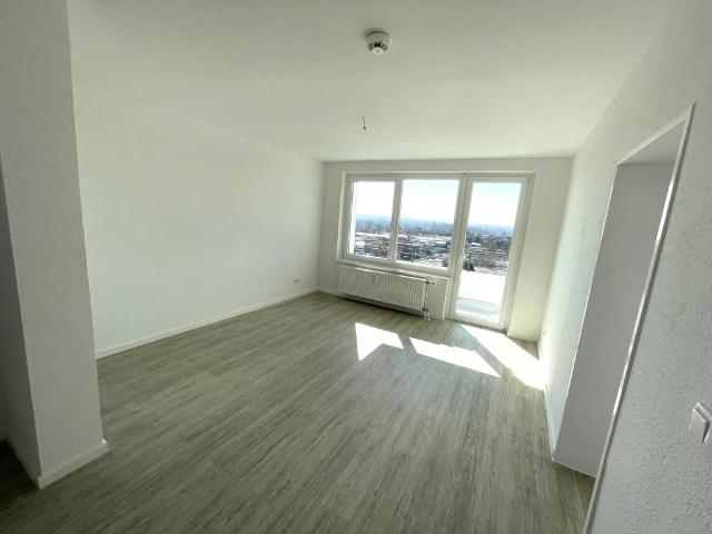 Renovierte 3 Zimmer Wohnung mit Klick Vinyl in Wolfsburg Vorsfelde