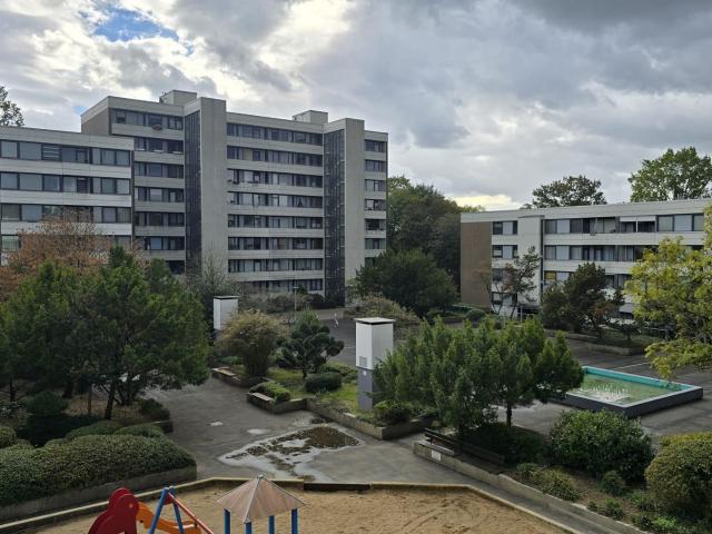 Renovierte 3 Zimmer Wohnung mit zwei Balkonen und TG Stellplatz im ruhigen Erkrath Hochdahl