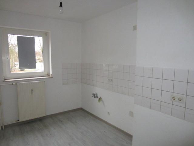 Renovierte 3 Zimmerwohnung inkl. hochwertigem Bodenbelag mit Balkon