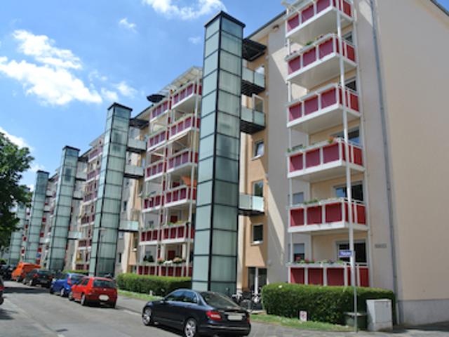 Renovierte 3 Zimmerwohnung mit Balkon in Mannheim Lindenhof