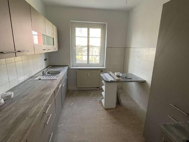 Renovierte 3 Zimmerwohnung mit Einbauküche zu vermieten