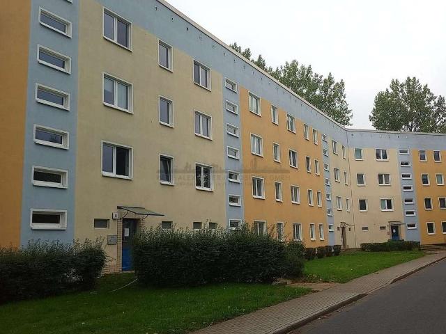 Renovierte 4 Zimmer Wohnung in sanierter, ruhiger Wohnanlage, mit großem Balkon!