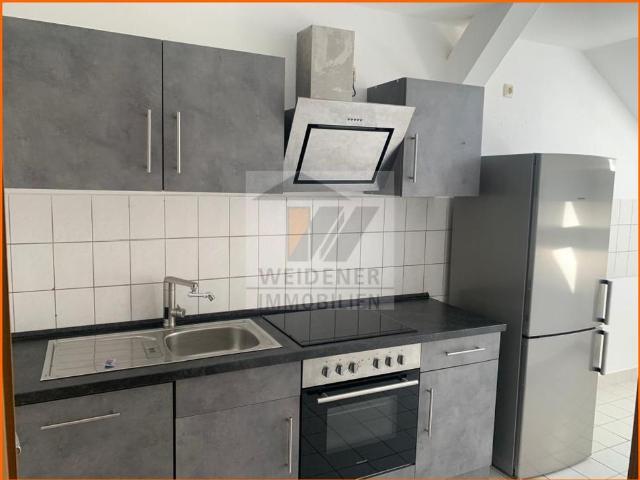 Renovierte 4 Zimmer Wohnung mit neuer Einbauküche im Herzen von Weida!