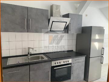Renovierte 4 Zimmer Wohnung mit neuer Einbauküche im Herzen von Weida!