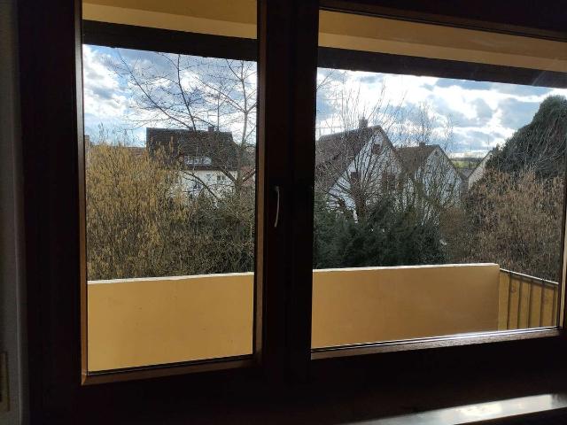Renovierte 4 Zimmer Wohnung mit Balkon in Reichenbach/Fils