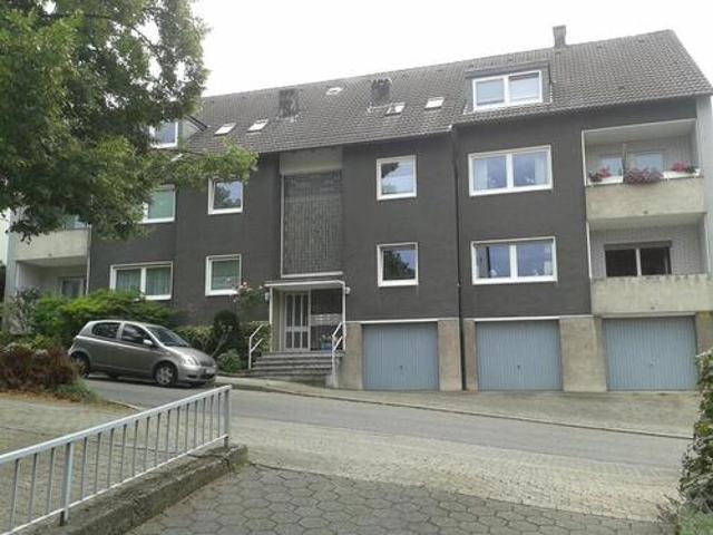 Renovierte 55qm Wohnung mit Balkon + Blick in den Garten