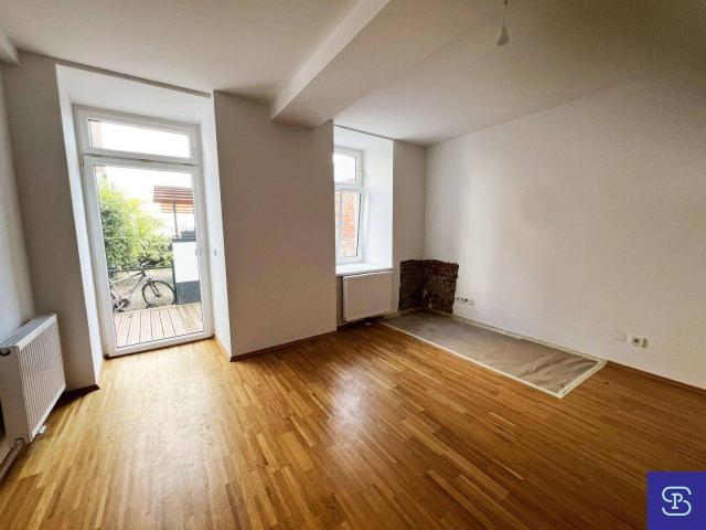 Sommer Aktion: Renovierte 53m² Gartenwohnung + 16m² Terrasse im revitalisierten Altbau 1170 Wien