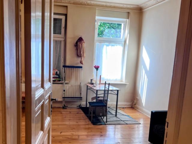 Renoviertes 40 QM Apartment mit Dielen und Stuck in Wedding/ Besichtigung Freitag, 16. Oktober 15 Uhr