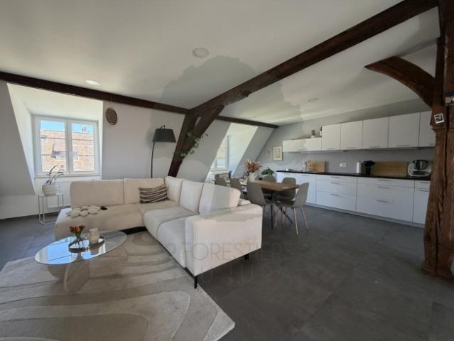 Renoviertes 2,5 Zimmer Apartment mit Terrasse im Herzen von Porrentruy