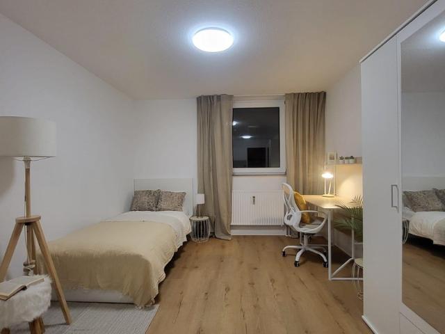 Möbliertes 1 Zi. Apartment in begehrter Lage von Erlangen – bezugsfrei, 6,5 % Renditepotential!