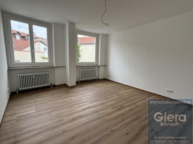 Renoviertes WG Zimmer in der Fußgängerzone