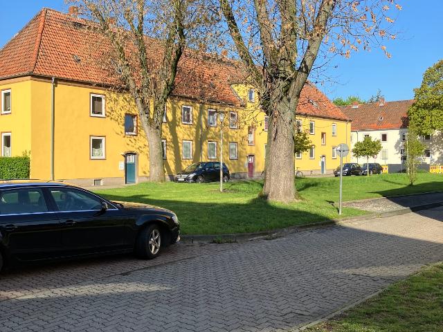 Renoviertes Wohnglück mit kleinem Balkon genießen