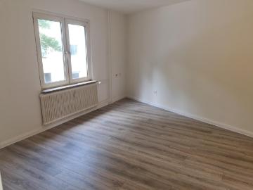 Renoviertes Apartment im 1.Obergeschoss zu vermieten!