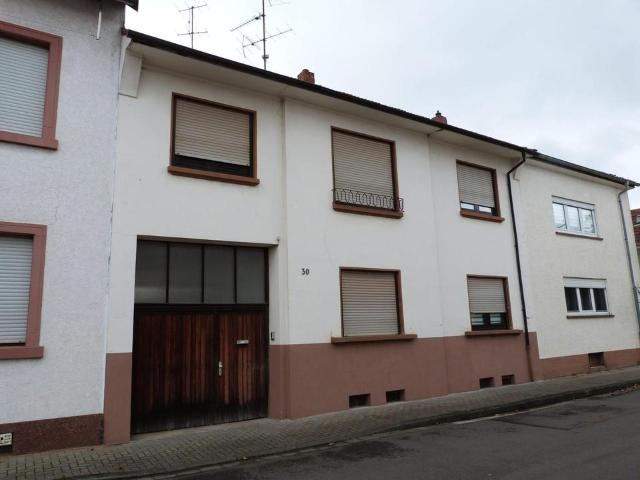 Renoviertes Einfamilienhaus in 67122 Altrip