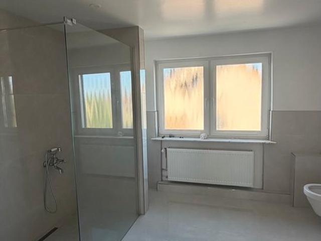 Renoviertes Einfamilienhaus mit Sauna & Garage – provisionsfrei