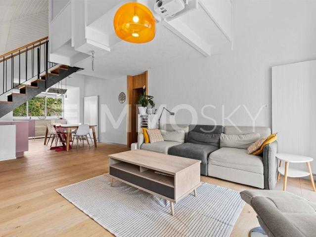 Renoviertes Familienduplex mit Charakter und Komfort in Gravelone
