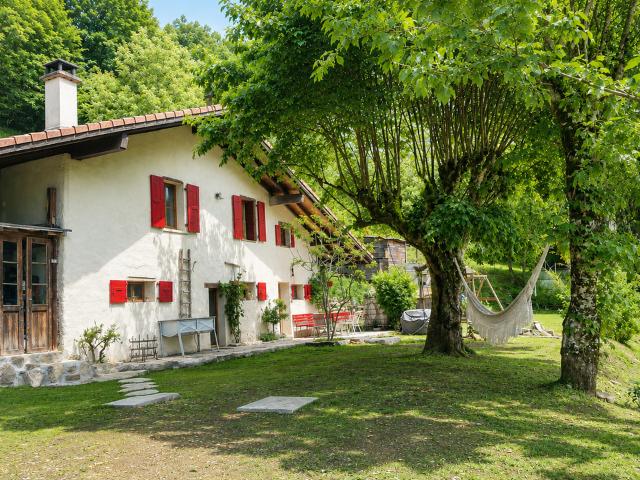 Renoviertes Haus in einer Oase des Friedens und der Natur, 4x4 unerläs