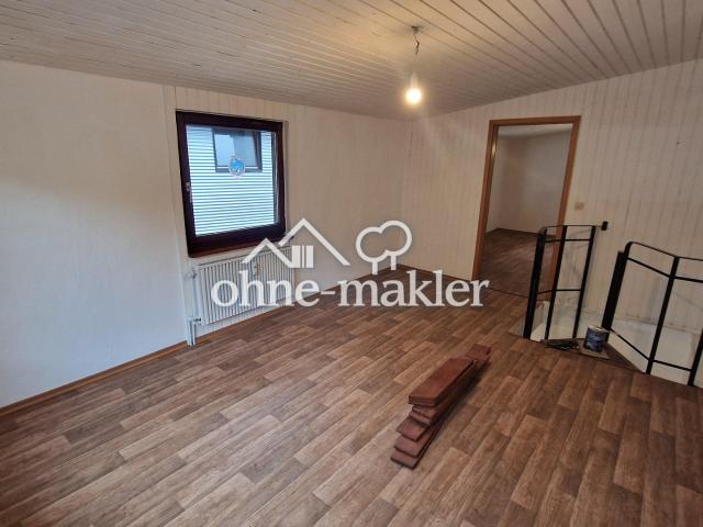 Renoviertes Hausdrittel mit eigenem Eingang – 3 Zimmer, 60 m² – zentral in Betzdorf