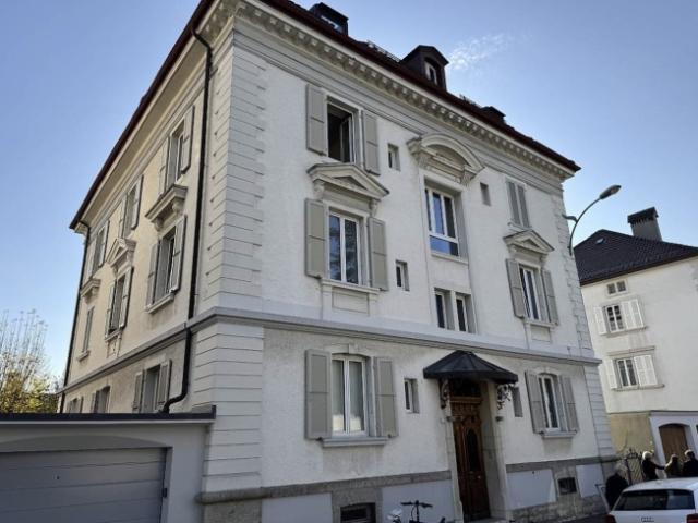 Renoviertes Duplex Apartment in einem Herrenhaus