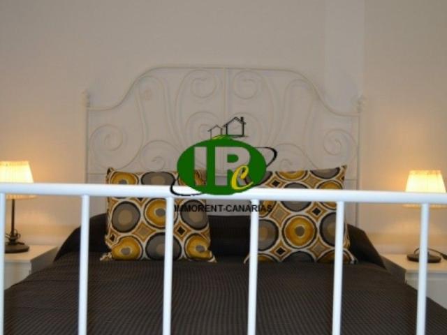 Renovierter Bungalow mit 1 Schlafzimmer auf 2 Ebenen