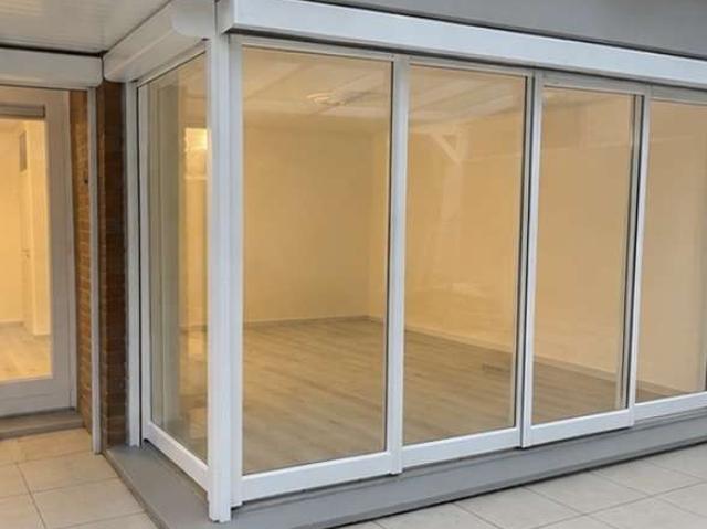 Renovierter Bungalow mit großer Terrasse, hellem Wohnbereich & Garage – Hamburg 22399