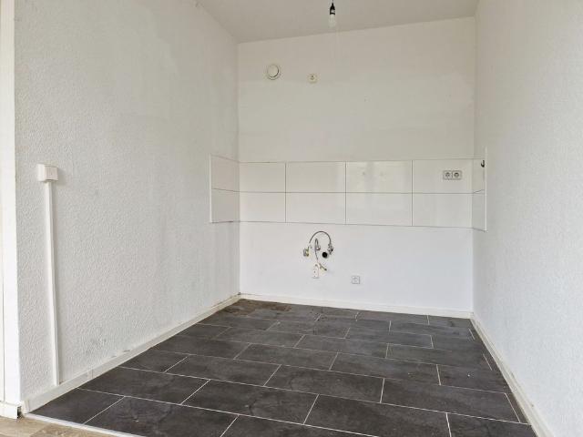 Renovierung läuft: kleine, gemütliche Wohnung für Paare oder Familien zu einem super Aktionspreis!