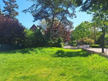 Renovierungsbedürftige Doppelhaushälfte im Südviertel Nähe Düesbergpark, ideal für Handwerker