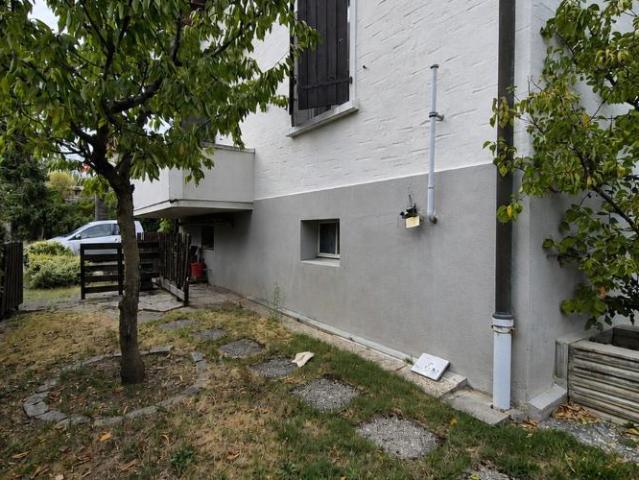 Renovierungsbedürftige Familienvilla, Bussigny