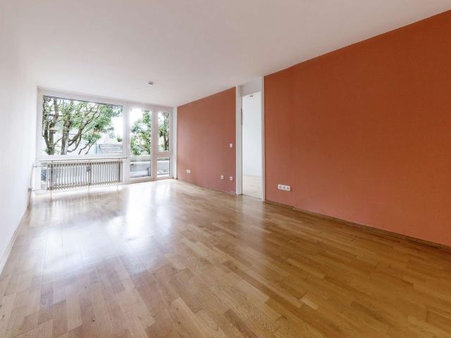 Renovierungsbedürftige 2 Zimmer Wohnung mit viel Potenzial