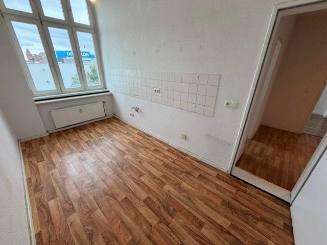Renovierungsbedürftige 3 Zimmer Wohnung – Gestalten Sie Ihr Traumzuhause!