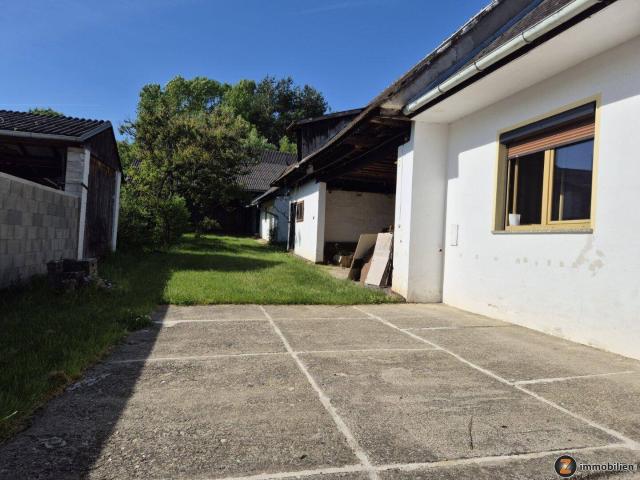 Renovierungsbedürftiger Landhaus Bungalow mit Potential