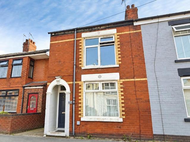 Rensburg Street, Hull, HU9 2 bed terraced house to rent £800 pcm £185 pw