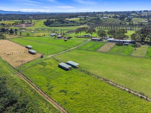 Reavill Farm Expansive Equestrian Property