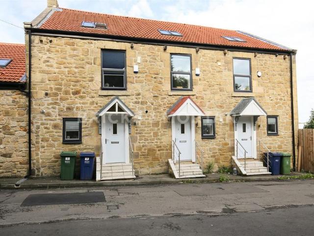 Reay Street, Gateshead NE10 4 bed townhouse to rent £1,100 pcm £254 pw