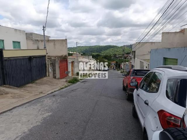 Área privativa à venda 3 quartos no Bairro Masterville