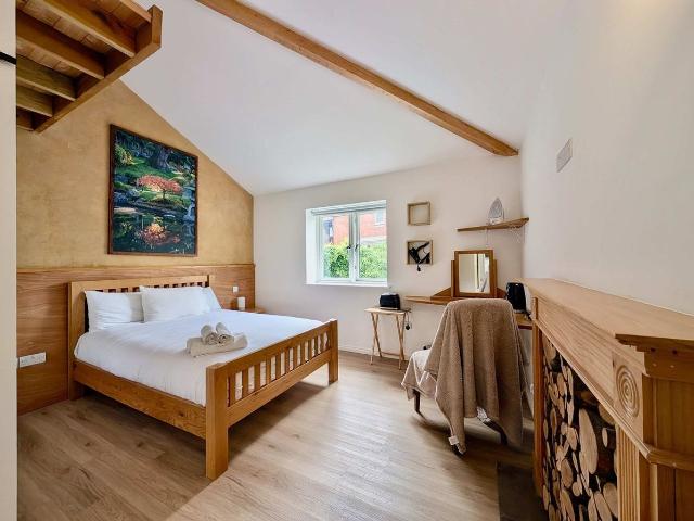 Reading RG1, Studio to rent, £1,911 pcm | PrimeLocation