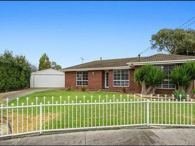 Readily Available: Comfortable 3 Bed Home in Quiet Whittington Court Location