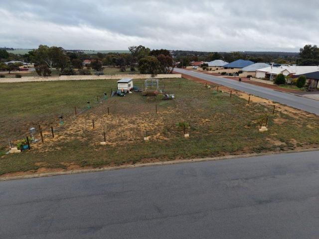 Ready to Build in a Quiet Quairading Location