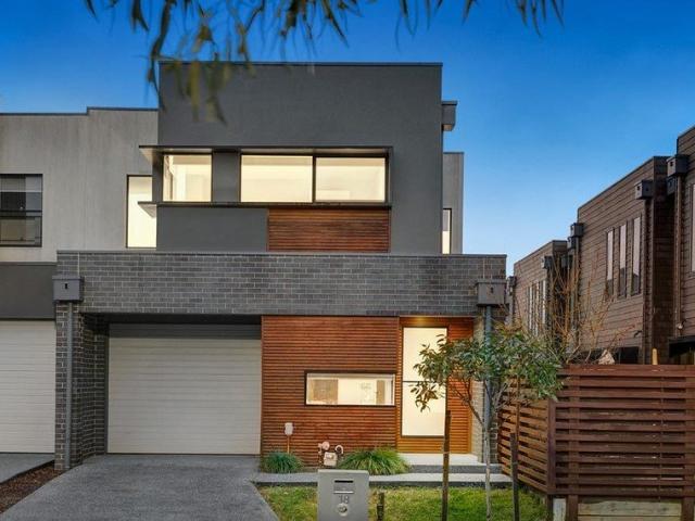 Ready to call home! Neat, Private, Secure townhome Private Inspections only