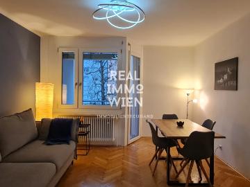 READY TO LIVE MÖBLIERTES SERVICED APARTMENT MIT BALKON. NAHE LAKESIDE PARK, UNI UND CITY. PROVISIONSFREI