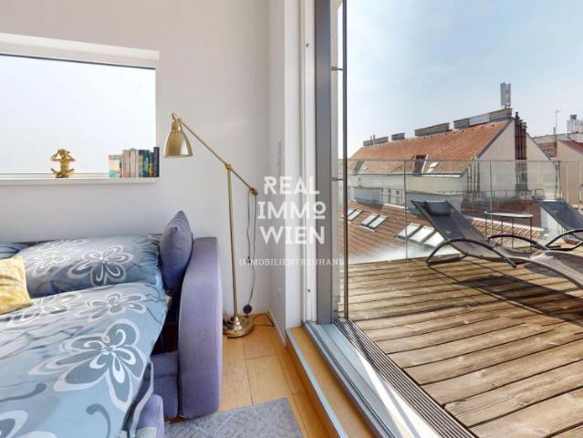 READY TO LIVE LUXURIÖS MÖBLIERTES SERVICED LOFT. ALL IN. PROVISIONSFFREI