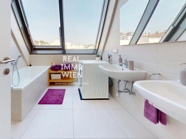 READY TO LIVE LUXURIÖS MÖBLIERTES SERVICED LOFT ALL IN PROVISIONSFREI
