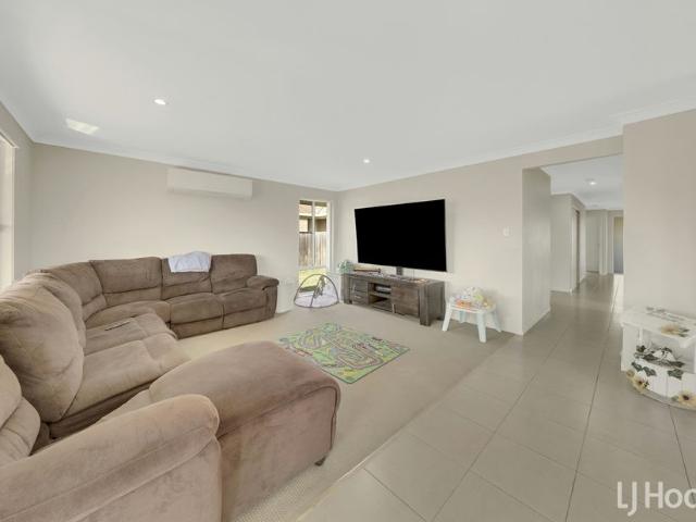 Ready To Move In NOW! Functional Family Home with Side Access