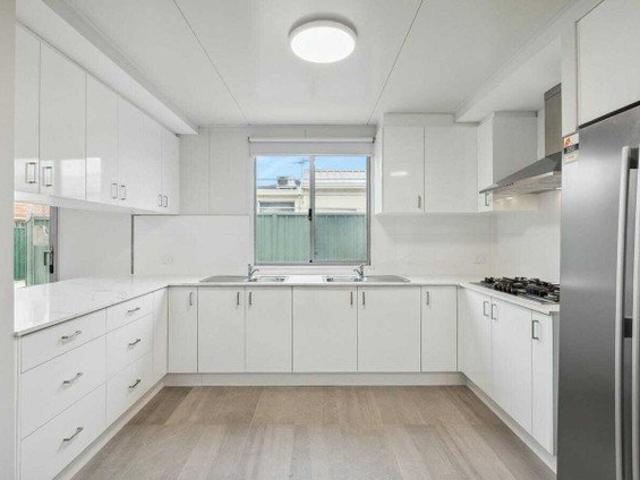 Ready to move in. Great for fifo workers close to airport
