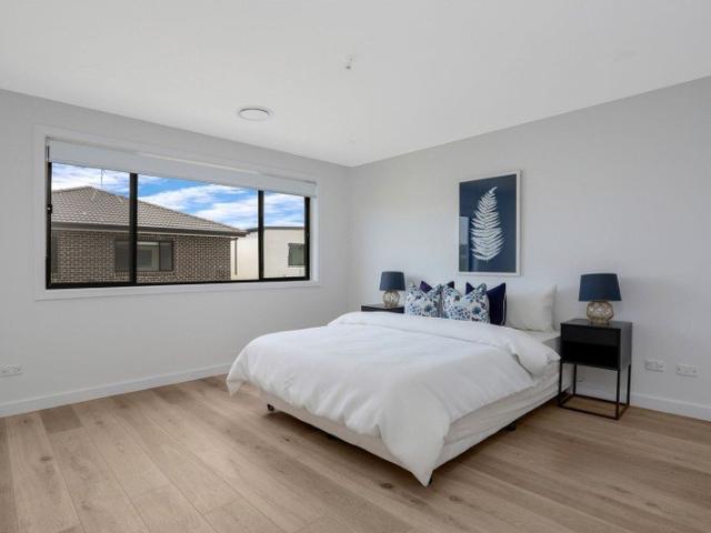 Ready to move in Luxury home with 4 Bedrooms Full 3 Bath + with luxury inclusions