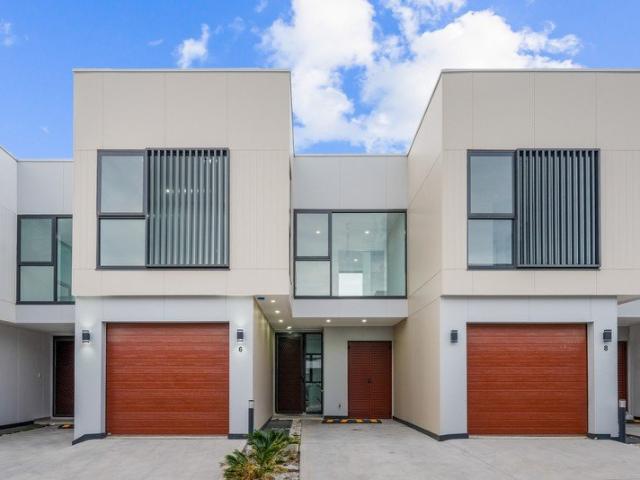 READY TO MOVE IN & READY TO INSPECT NOW 4&5 BED + RUMPUS