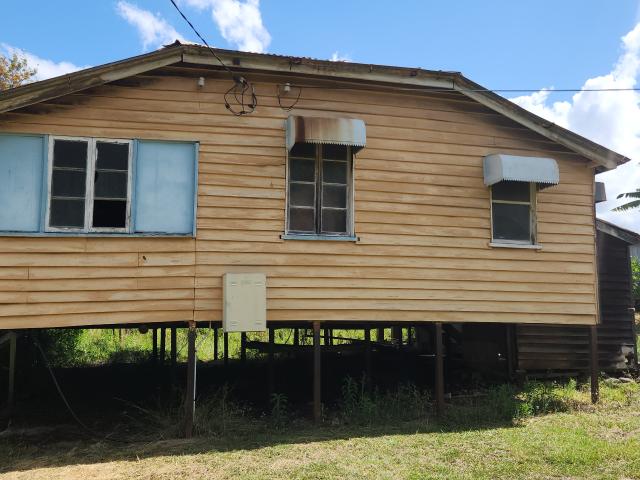 Ready to Renovate or Re Develop on a big corner block 1,120m2 To Be Sold AS IS