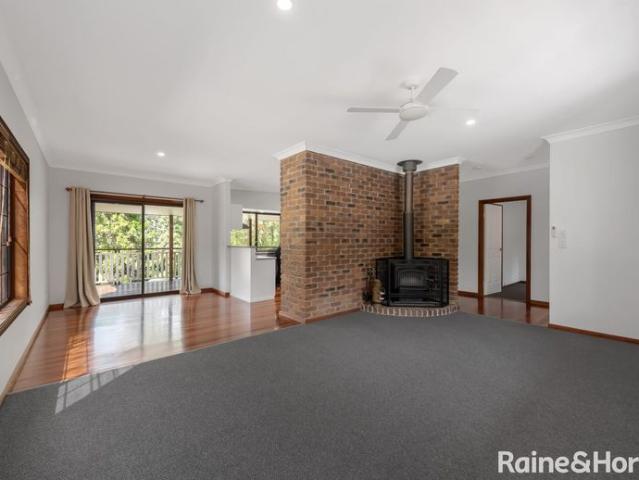 READY TO SECURE TENANTS NOW! PRIVATE HINTERLAND RETREAT IN THE HEART OF BONOGIN