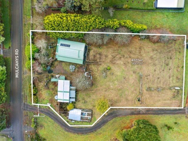 Ready for a Makeover One Acre on Trentham's Golden Mile