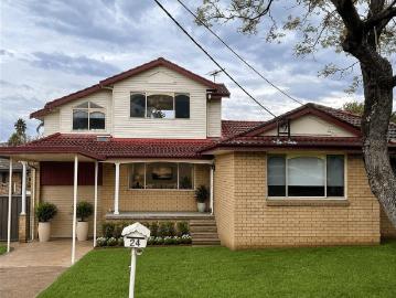 READY FOR LUXURIOUS FAMILY LIVING OPEN TO VIEW SAT 27/06/2026 @ 11 11.30AM